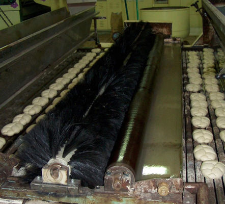 Conveyor and Bakery Nylon Cleaning Sprial Brush Roller